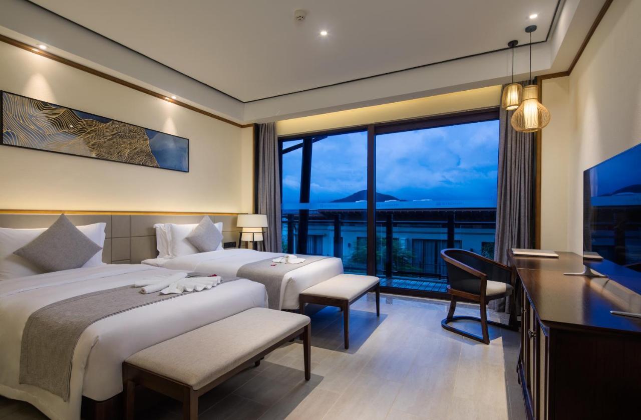 Wyndham Shenzhou Peninsula Hotel Wanning Bagian luar foto