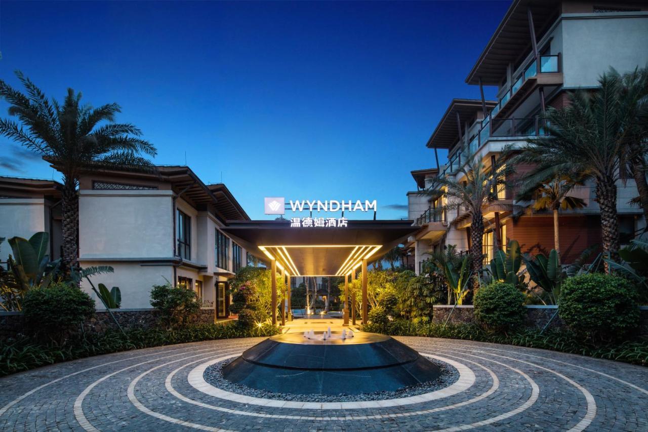 Wyndham Shenzhou Peninsula Hotel Wanning Bagian luar foto