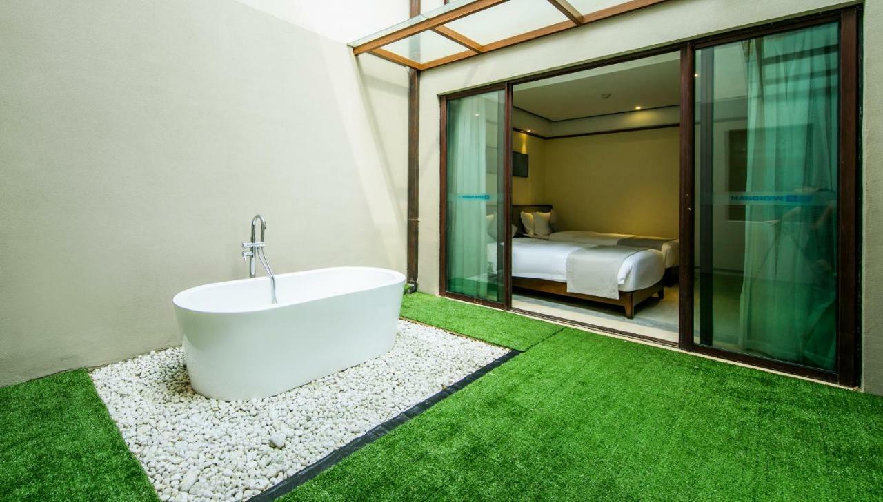 Wyndham Shenzhou Peninsula Hotel Wanning Bagian luar foto