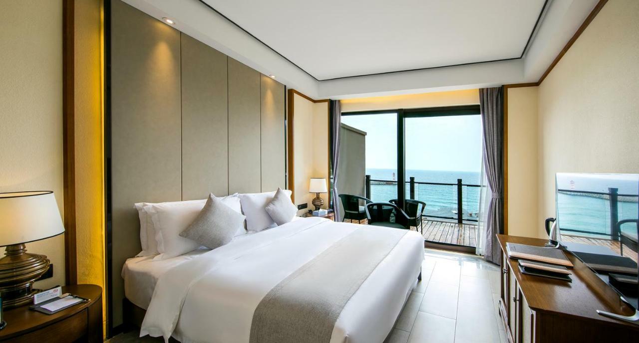 Wyndham Shenzhou Peninsula Hotel Wanning Bagian luar foto